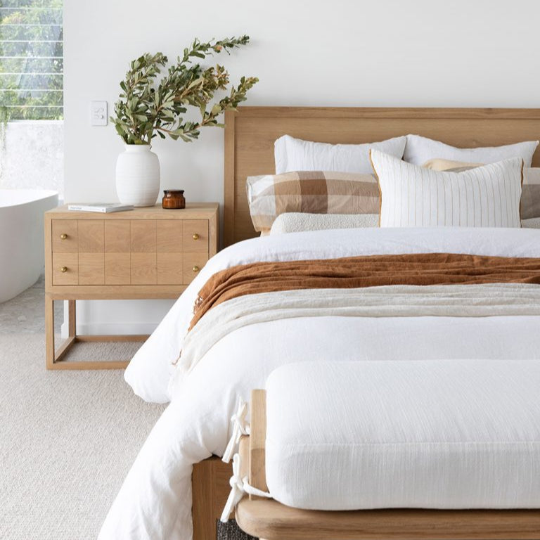 Clover American Oak Bed - Queen - 1.65m