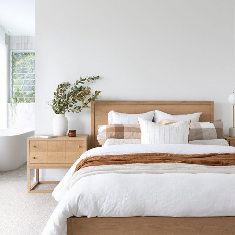 Clover American Oak Bed - Queen - 1.65m